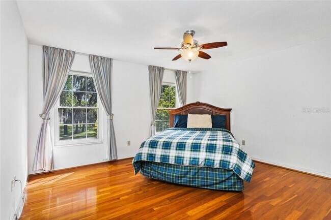 Building Photo - 7110 118th St N