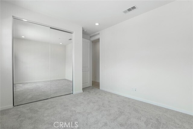 Building Photo - 27273 Debut Pl