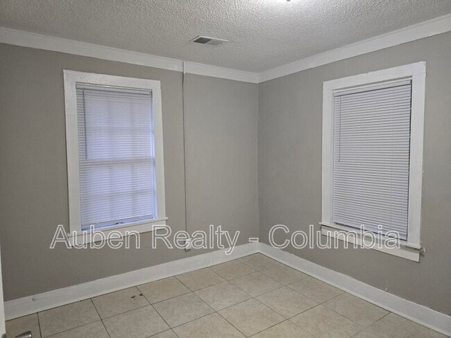 Building Photo - 1339 Blue Ridge Terrace