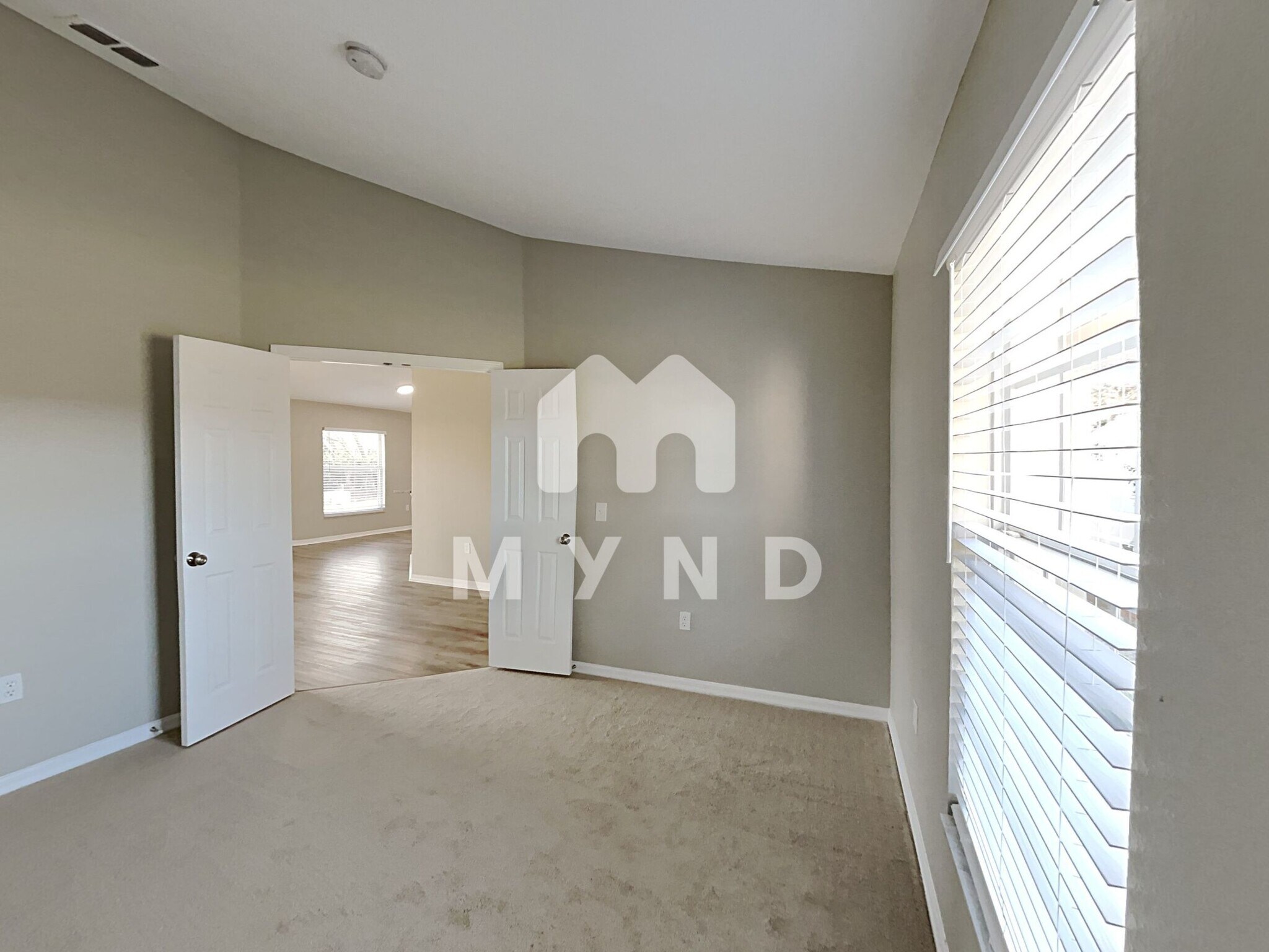 Building Photo - 3189 Thoroughbred Loop N