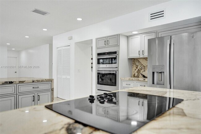 Building Photo - 4024 Frances Dr