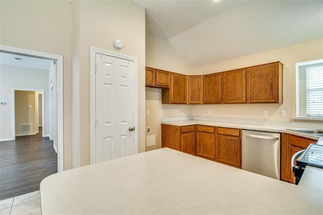 Building Photo - 1802 Elm Creek Dr