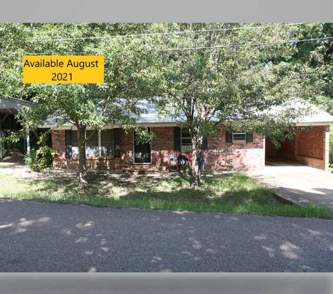 Building Photo - 3206 Jefferson Davis Dr