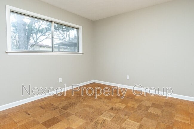 Building Photo - 4517 Gailwood Ave