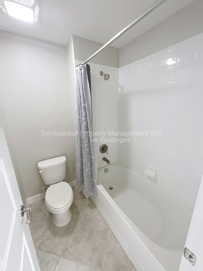 Building Photo - 1016 Oliveto Verdi Ct