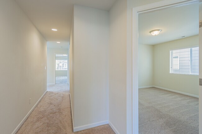 Building Photo - 1124 27th St NW