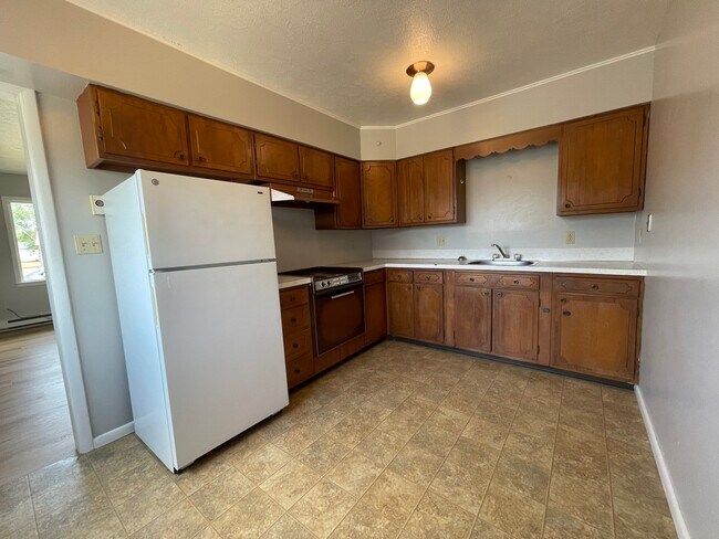 Building Photo - 815 4th St SW