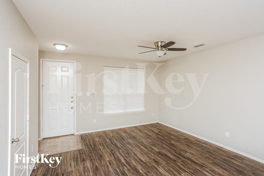 Building Photo - 4252 Glen Abbey Dr