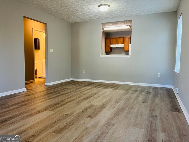 Building Photo - 105 Granite St