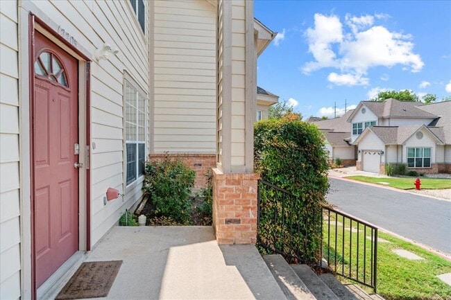 Building Photo - 12205 Abbey Glen Ln