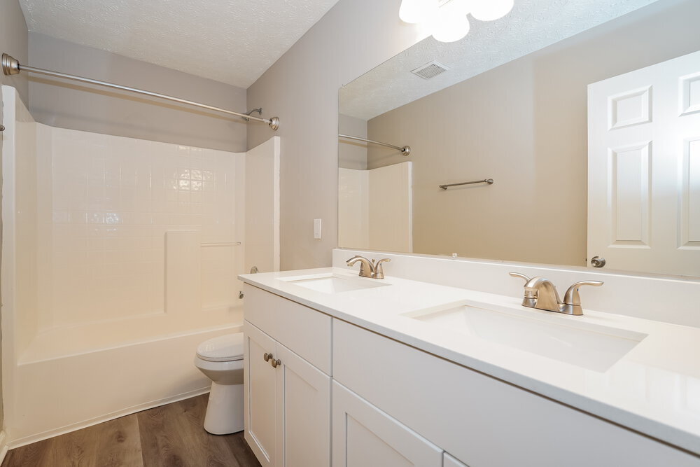 Building Photo - 5271 Gobel Dr