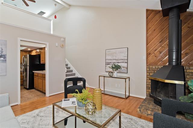 Building Photo - 7450 Holly Hill Dr