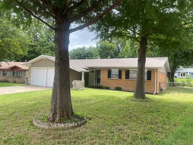 Primary Photo - 7924 Silverdale Dr
