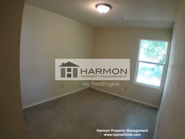 Building Photo - 2370 N Garland St