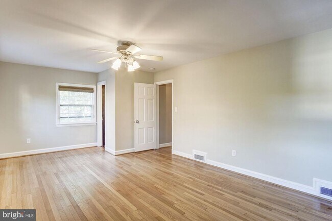 Building Photo - 1626 Kalmia Rd NW