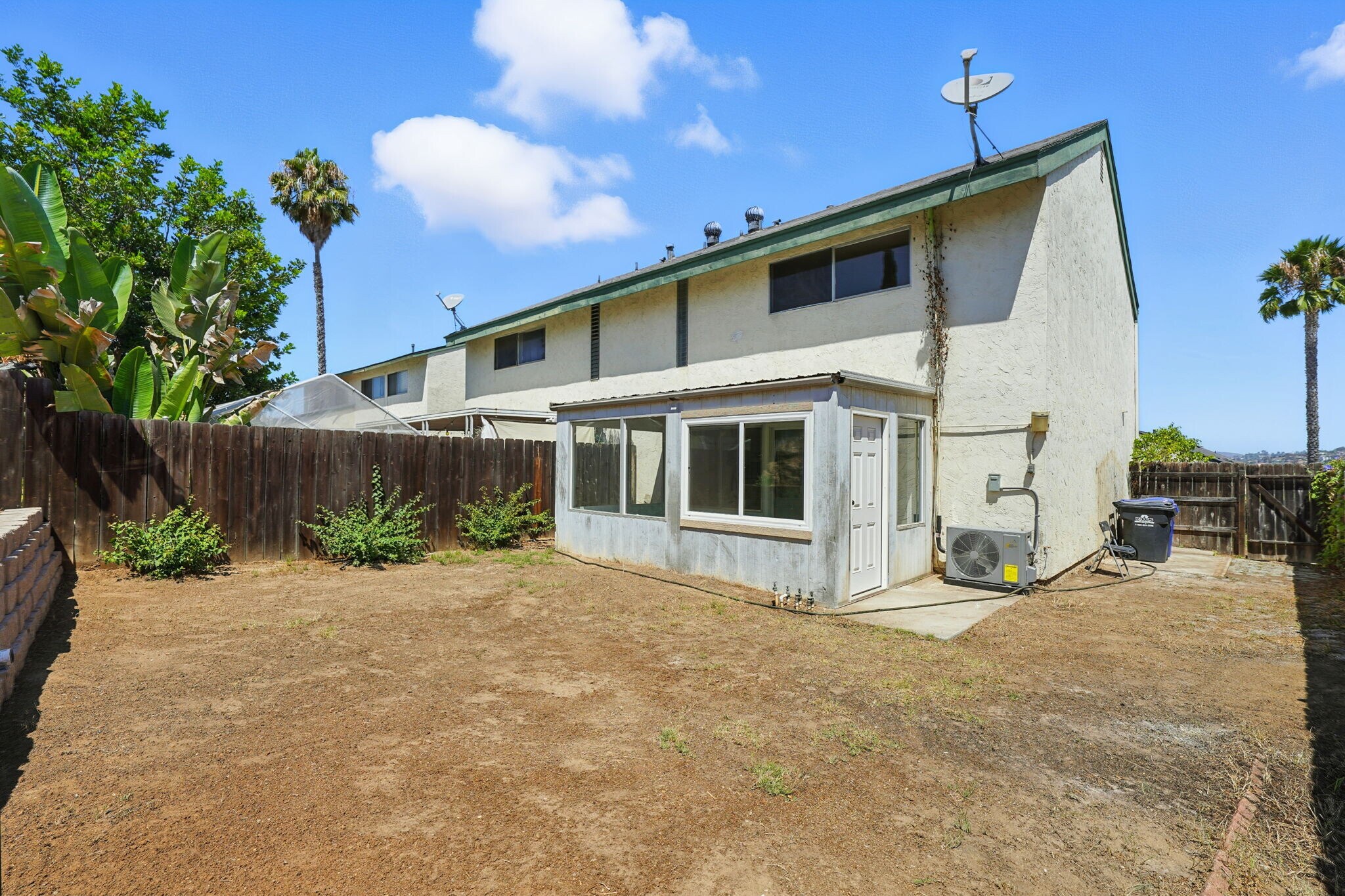 Building Photo - 1921 Terracina Cir