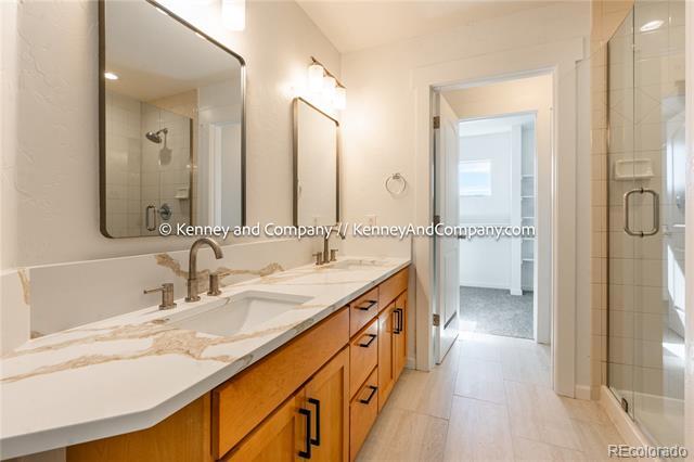 Building Photo - 109 Cantril St