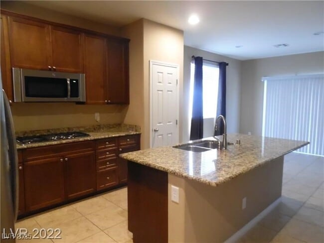 Building Photo - 10357 Pima Crossing Ave