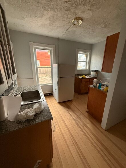 Building Photo - 113 Victory Ave - Schuyler Labar