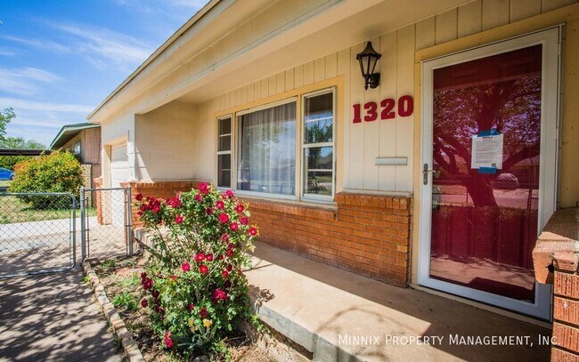 Building Photo - 1320 60th St