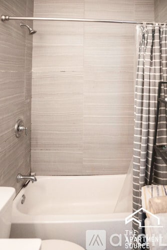 Building Photo - 2700 W North Ave