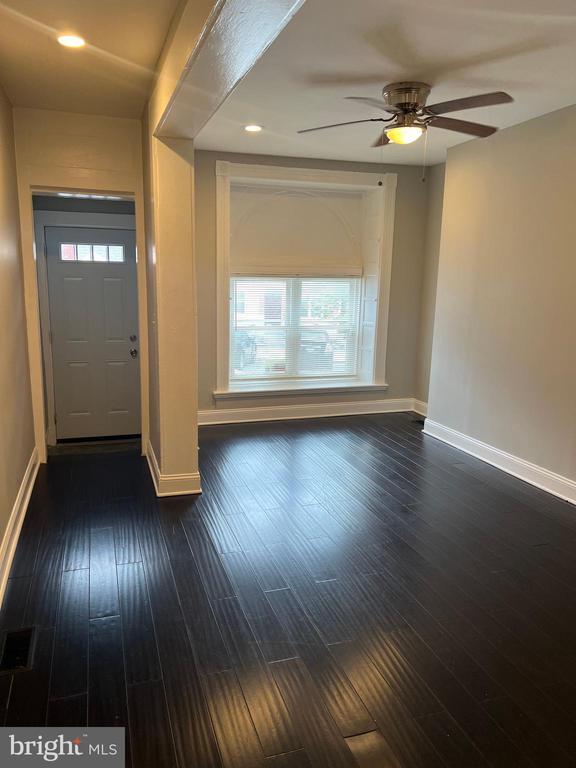 Building Photo - 1812 Rutland Ave