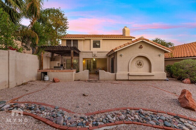 Building Photo - 3808 N Sawtooth Cir
