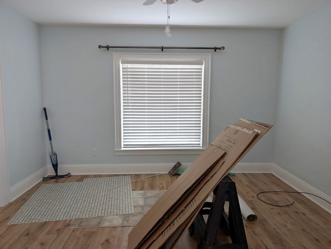 Building Photo - 5313 Broadway, 1