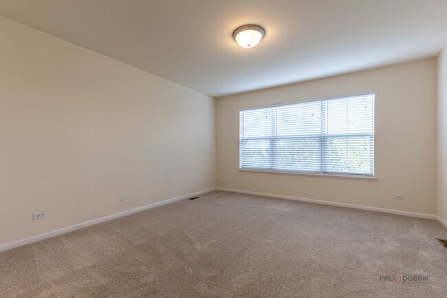 Building Photo - 405 Alpine Springs Dr