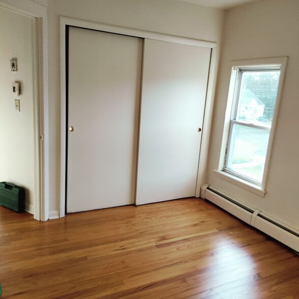 Building Photo - 57 Tomlinson Ave