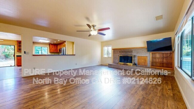 Building Photo - 4939 Dry Creek Rd