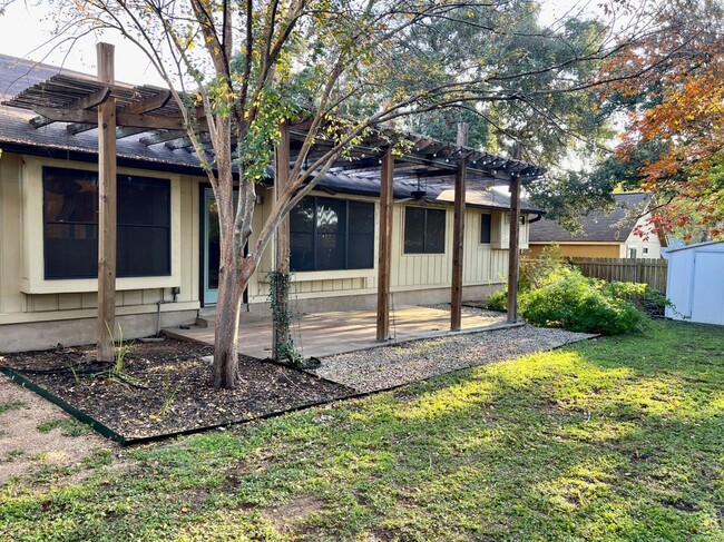 Building Photo - 2905 Goldbridge Dr