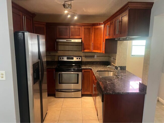 Building Photo - 3249 Hart Way