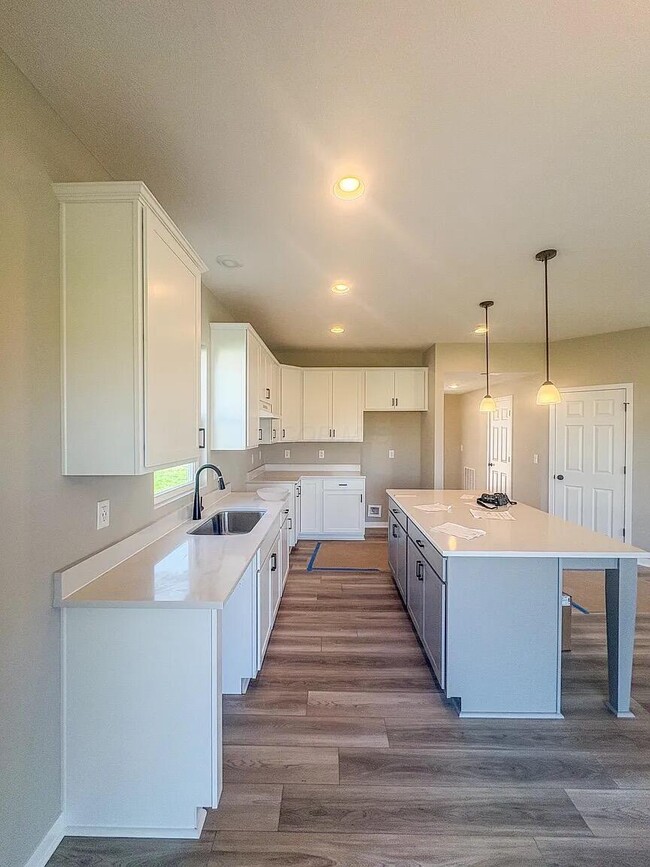 Building Photo - 5478 Valleydale Rd