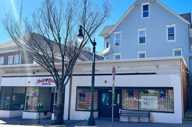 Building Photo - 238 Main St