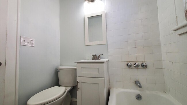 Building Photo - 366 Merrimac Ave