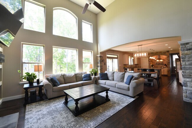 Building Photo - 72 Kimball Grove Ct