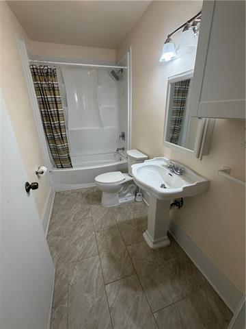 Building Photo - 5801 Morton St