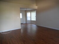 Building Photo - Sweet 4 Bed x 2 Bth (SORRY! NO SECTION 8)