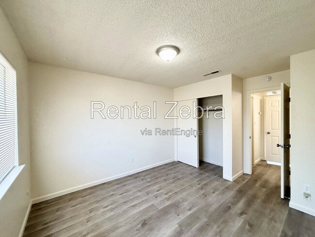 Building Photo - 1189 Kelso St
