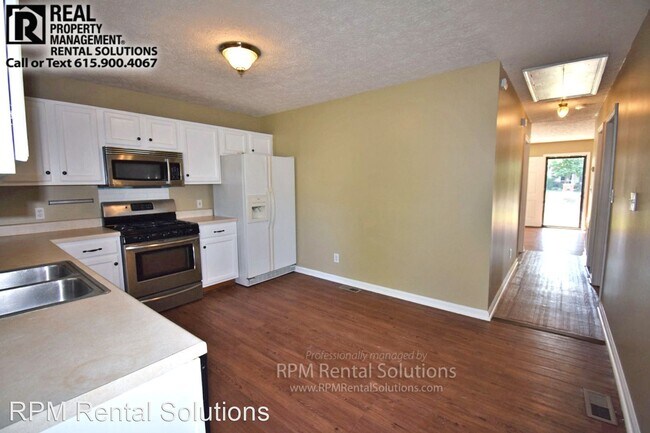 Building Photo - 2 br, 1 bath House - 501 S Highland Avenue