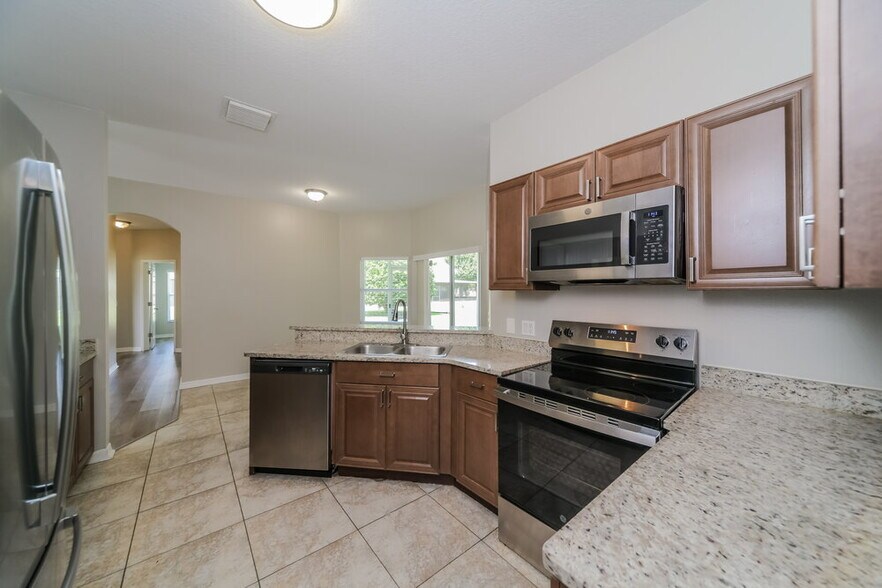 Building Photo - 4204 Lugano Ct