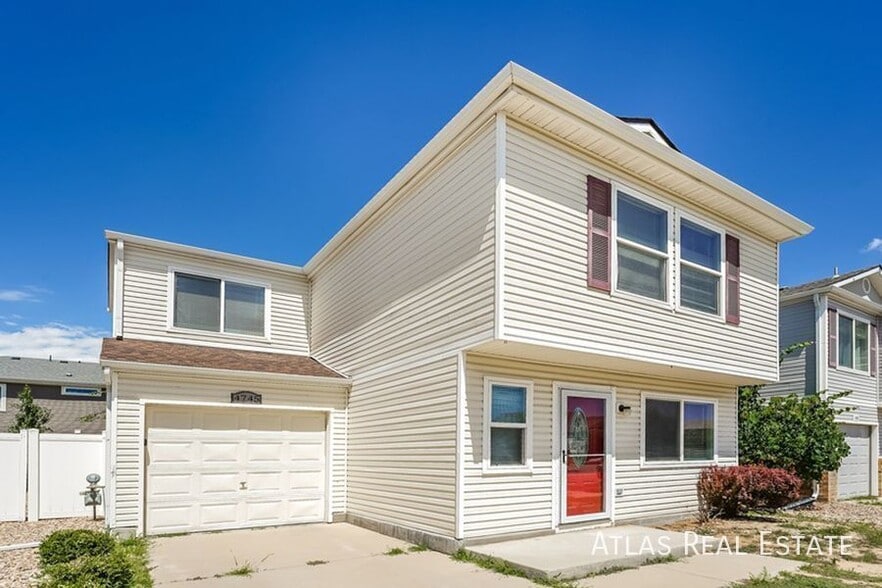 Building Photo - 4745 Andes St