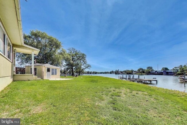 Building Photo - 8349 Bear Creek Dr
