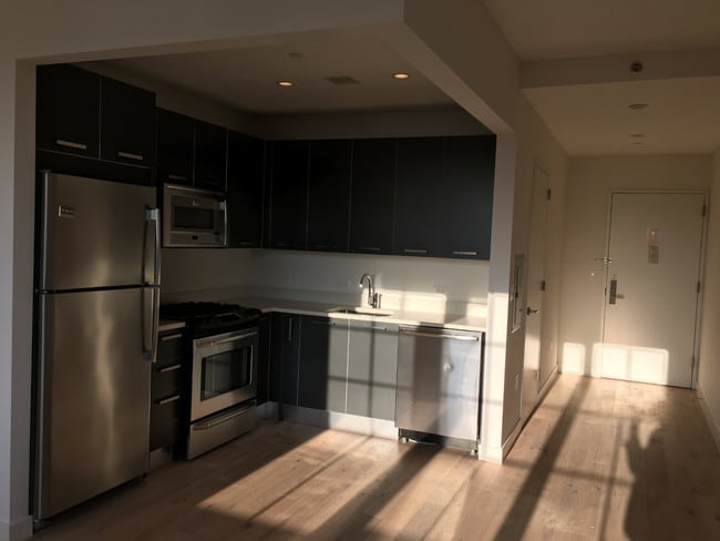Interior Photo - The Pearson Court Square
