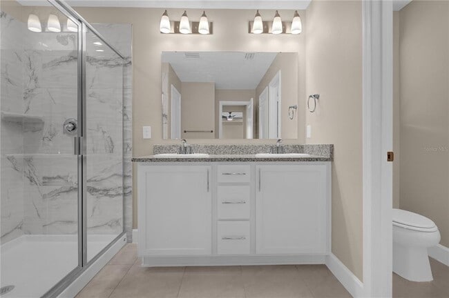 Building Photo - 1964 Burgundy Dr