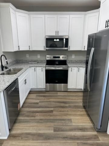 Building Photo - 406 E Bledsoe St