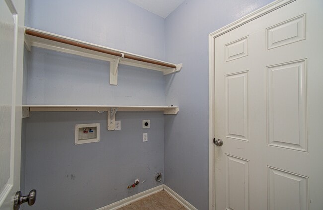 Building Photo - 6307 S Wintersage Ln