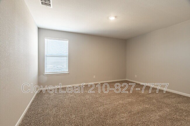 Building Photo - 9223 Foxing Blf