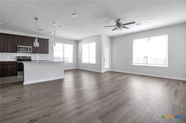 Building Photo - 4078 Estes Ct